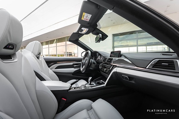 BMW M4 6 of 23