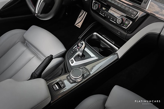 BMW M4 13 of 23