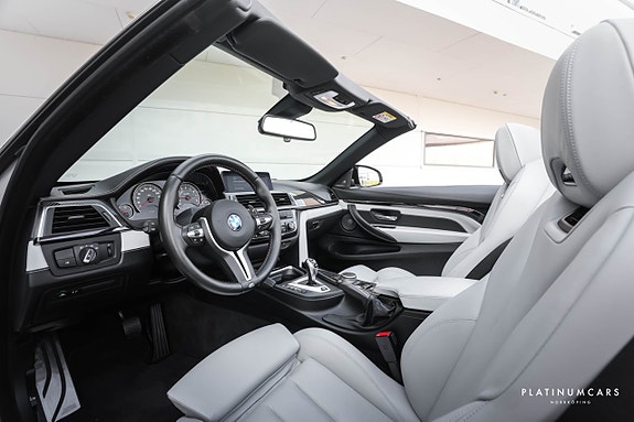 BMW M4 5 of 5