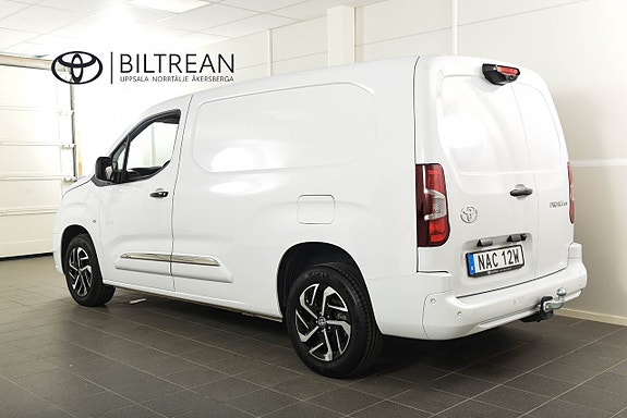 Toyota Proace City 3 of 5