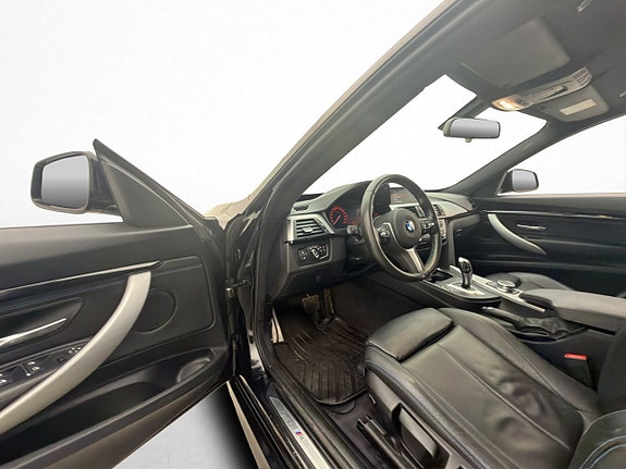 BMW 320d 11 of 30