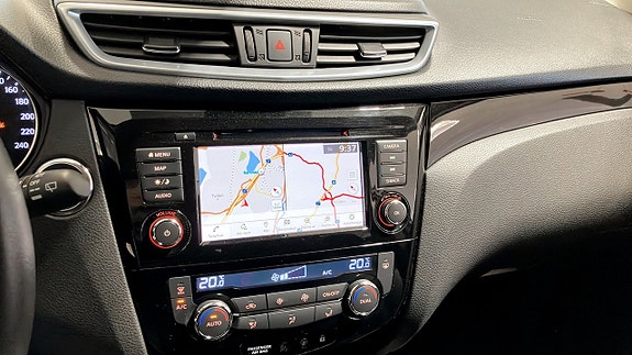 Nissan Qashqai 12 of 17