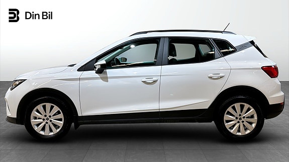 Seat Arona 2 of 17