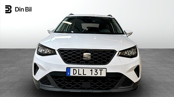 Seat Arona 4 of 17