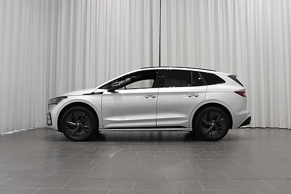 Skoda Enyaq RS 2 of 5