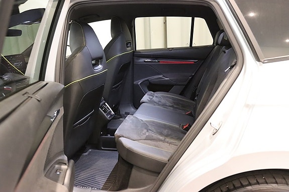 Skoda Enyaq RS 10 of 27