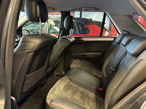 Mercedes-Benz ML350 19 of 26