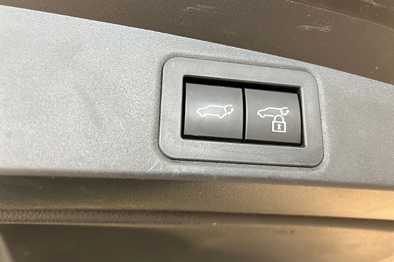 Toyota Corolla 20 of 24