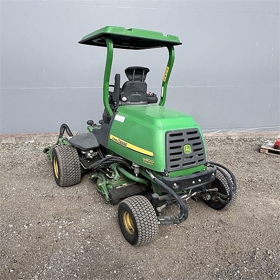 John Deere 8800 Terrain Cut - Video 10 of 26