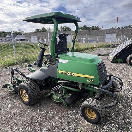 John Deere 8800 Terrain Cut - Video 9 of 26