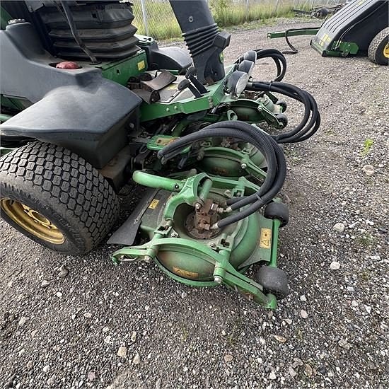 John Deere 8800 Terrain Cut - Video 22 of 26