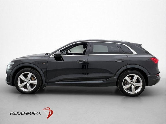 Audi e-tron 5 of 5