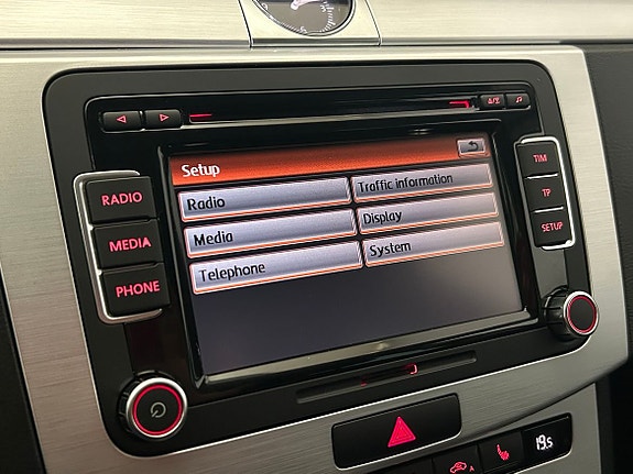Volkswagen Passat Alltrack 18 of 20