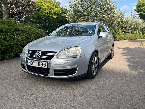 Volkswagen Golf V 10 of 12