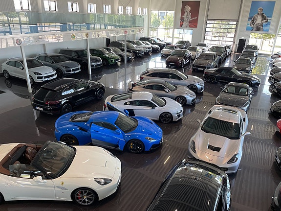 Porsche Macan 7 of 20