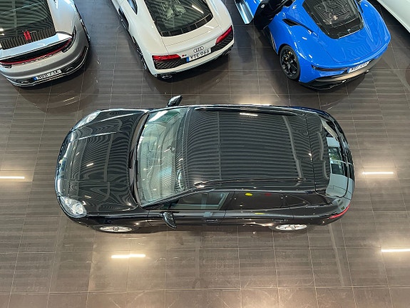Porsche Macan 4 of 5