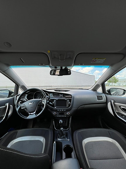 Kia Ceed 8 of 11
