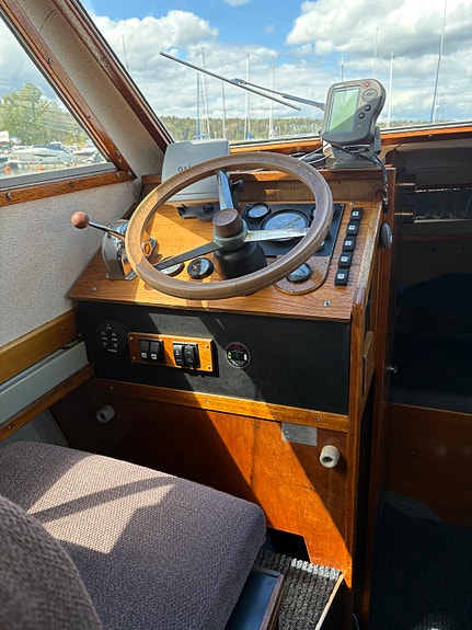 Coronet 24 Family renoverad, ev. byte eller inbyte till husbil eller större båt 4 of 5