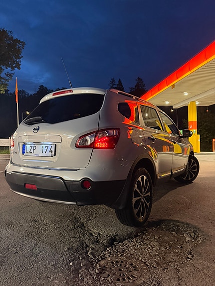 Nissan Qashqai+2 5 of 5