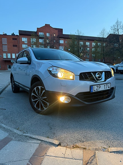 Nissan Qashqai+2 6 of 9