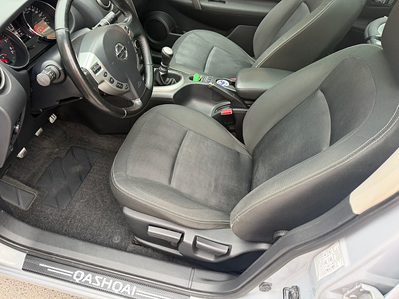 Nissan Qashqai+2 7 of 9