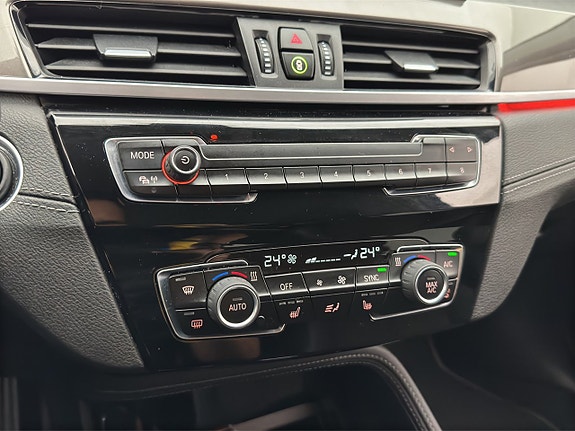 BMW X1 20 of 30