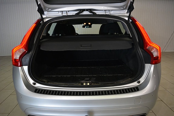 Volvo V60 5 of 5