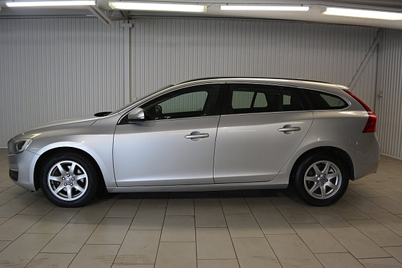 Volvo V60 3 of 5