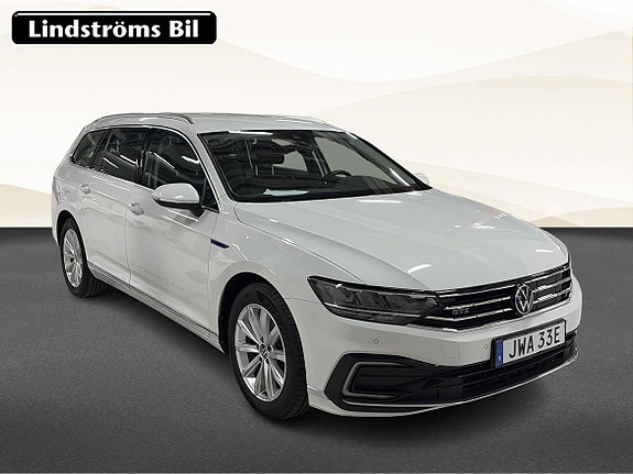 Volkswagen Passat 3 of 5