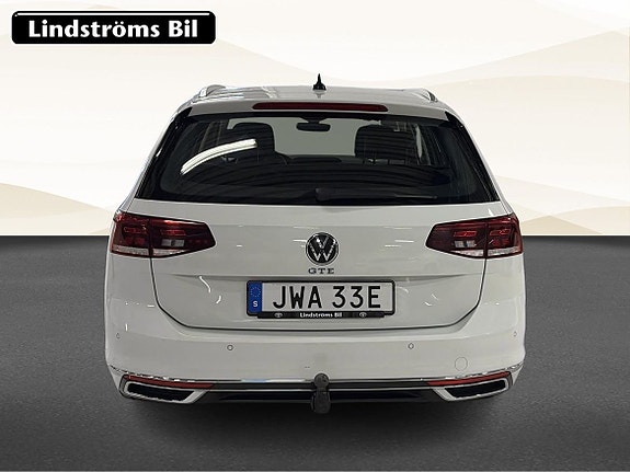 Volkswagen Passat 7 of 20