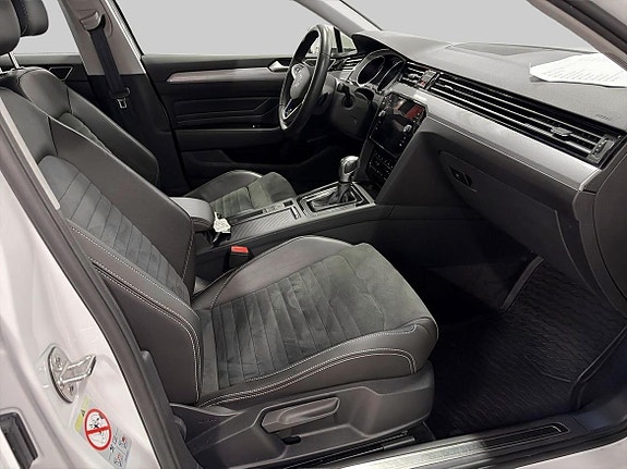 Volkswagen Passat 9 of 20
