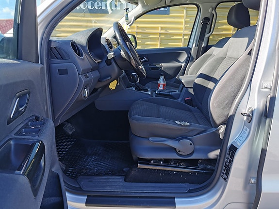 Volkswagen Amarok 5 of 5