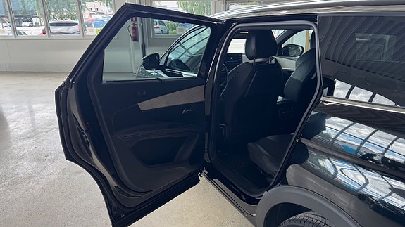 Peugeot 5008 6 of 15
