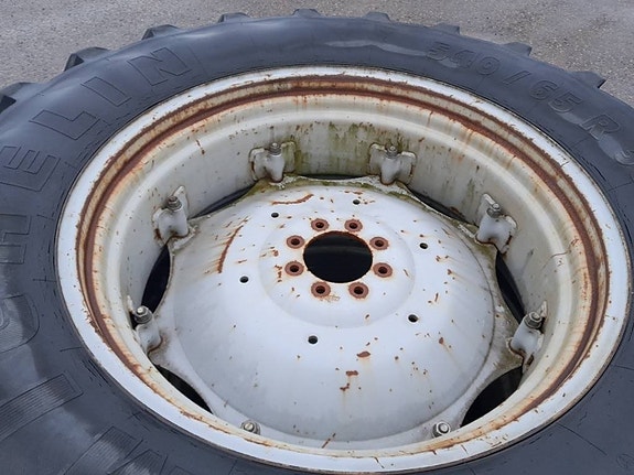 Michelin 540/65R38 3 of 5