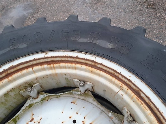 Michelin 540/65R38 2 of 5