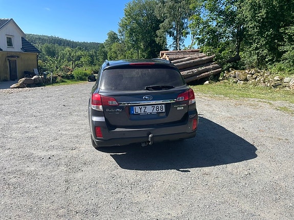 Subaru Outback 5 of 5