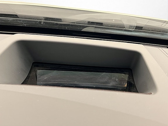 Volvo S90 11 of 30
