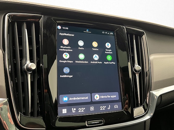 Volvo S90 30 of 30