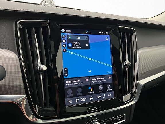 Volvo S90 28 of 30