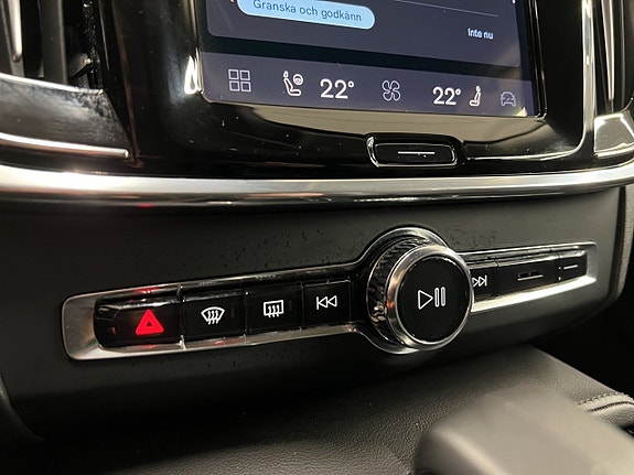Volvo S90 22 of 30