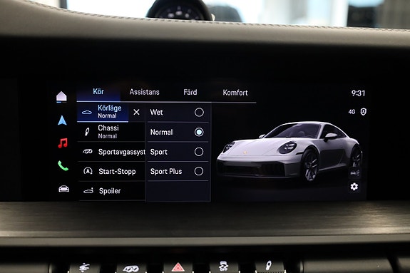 Porsche 911 Carrera GTS 29 of 30