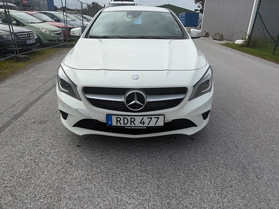 Mercedes-Benz CLA200 24 of 24