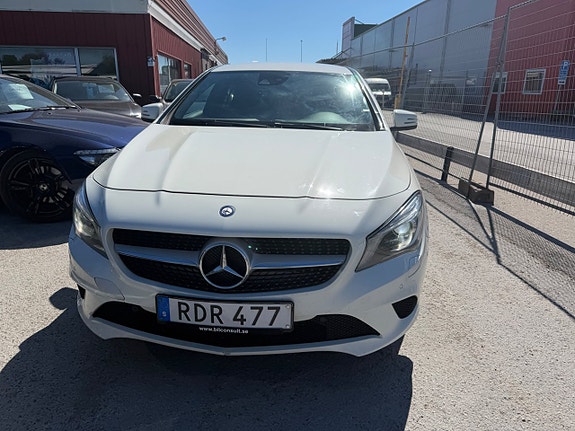 Mercedes-Benz CLA200 5 of 5