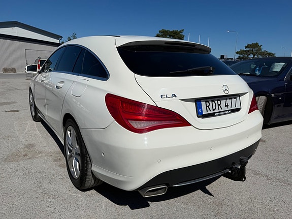 Mercedes-Benz CLA200 6 of 27