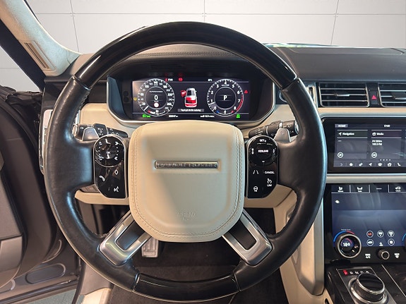 Land Rover Range Rover 20 of 25