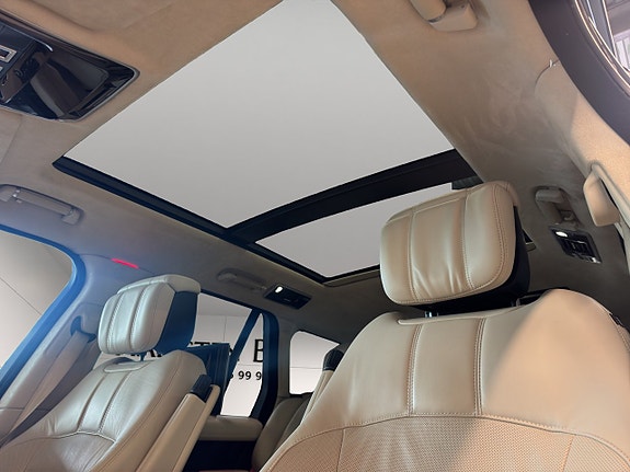 Land Rover Range Rover 11 of 25