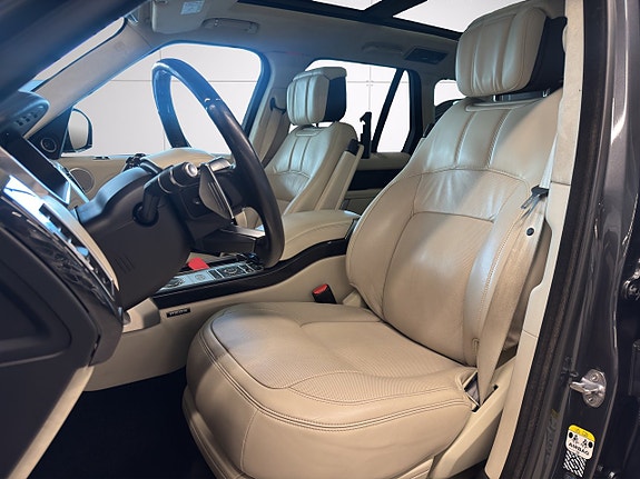 Land Rover Range Rover 10 of 25