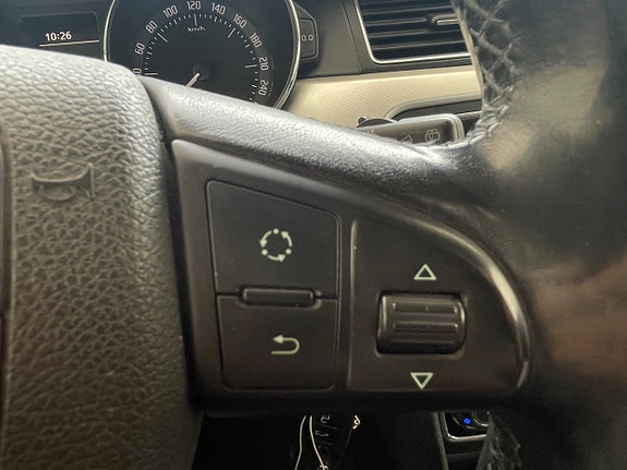 Skoda Superb 20 of 23