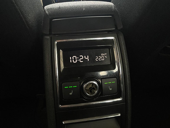 Skoda Superb 11 of 23