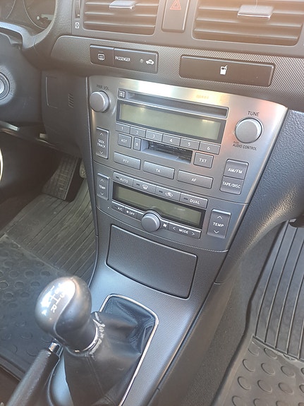 Toyota Avensis 14 of 14